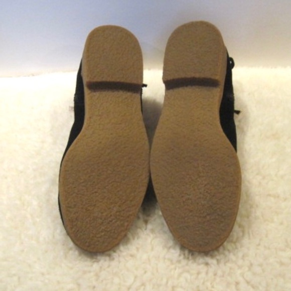 * Host Pick* Kate Spade Belleville Embroidered Floral Design Ankle Bootie - Picture 8 of 11